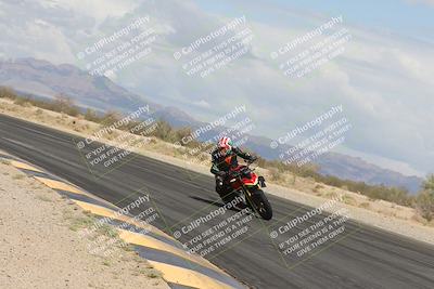 media/May-05-2025-Moto Forza (Mon) [[3c1838c5e5]]/2-B Group/Session 2 (Turn 7 Inside)/